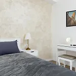 Mir *